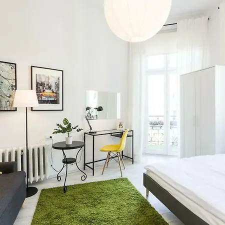 Апартаменти Ruska Street Old Town - Big - Climatic - 11 People - 300m Town Hall Вроцлав